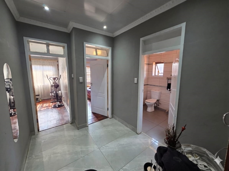 3 Bedroom Property for Sale in Beaconsfield Northern Cape